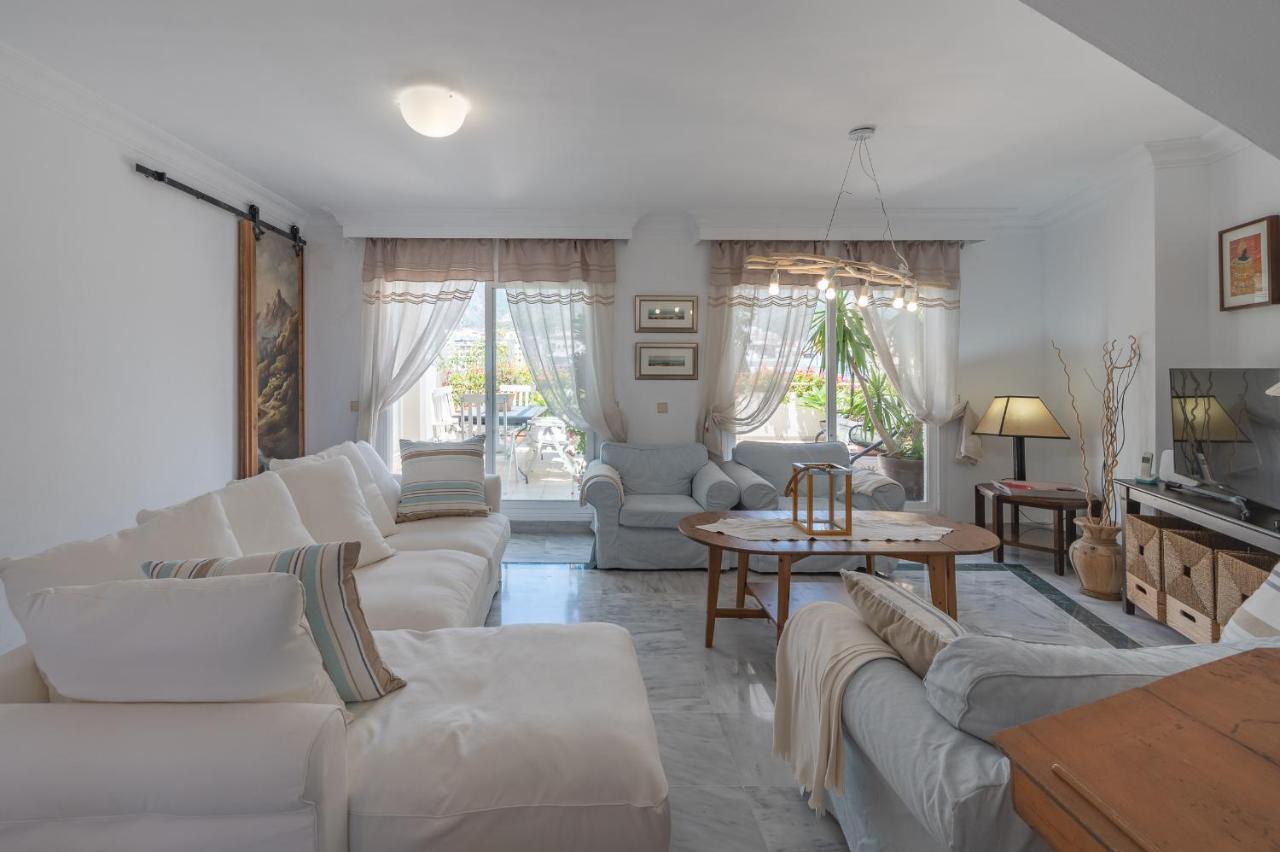 Apartamentos Las Terrazas Marbella Bagian luar foto