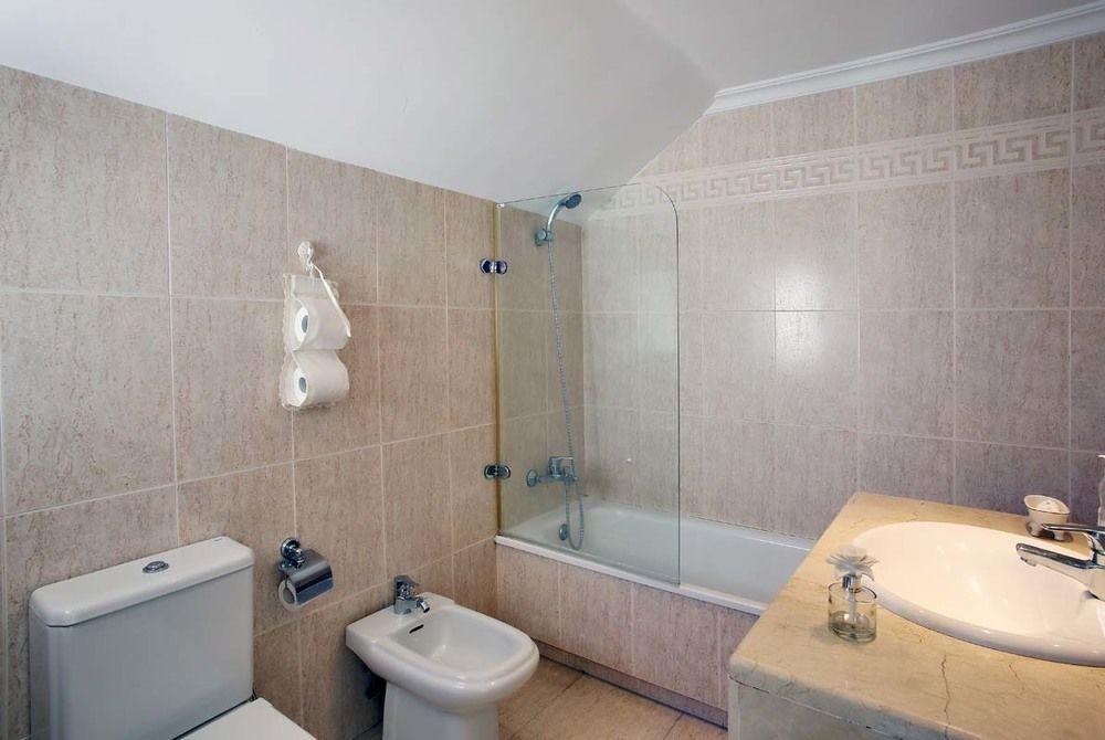 Apartamentos Las Terrazas Marbella Bagian luar foto